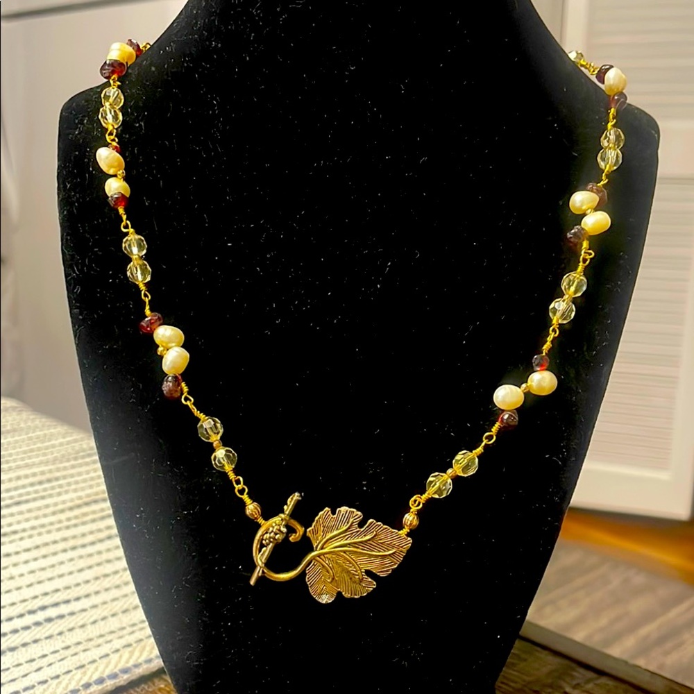 Vintage freshwater pearl and garnet bead necklace with Golden Leaf Pendant